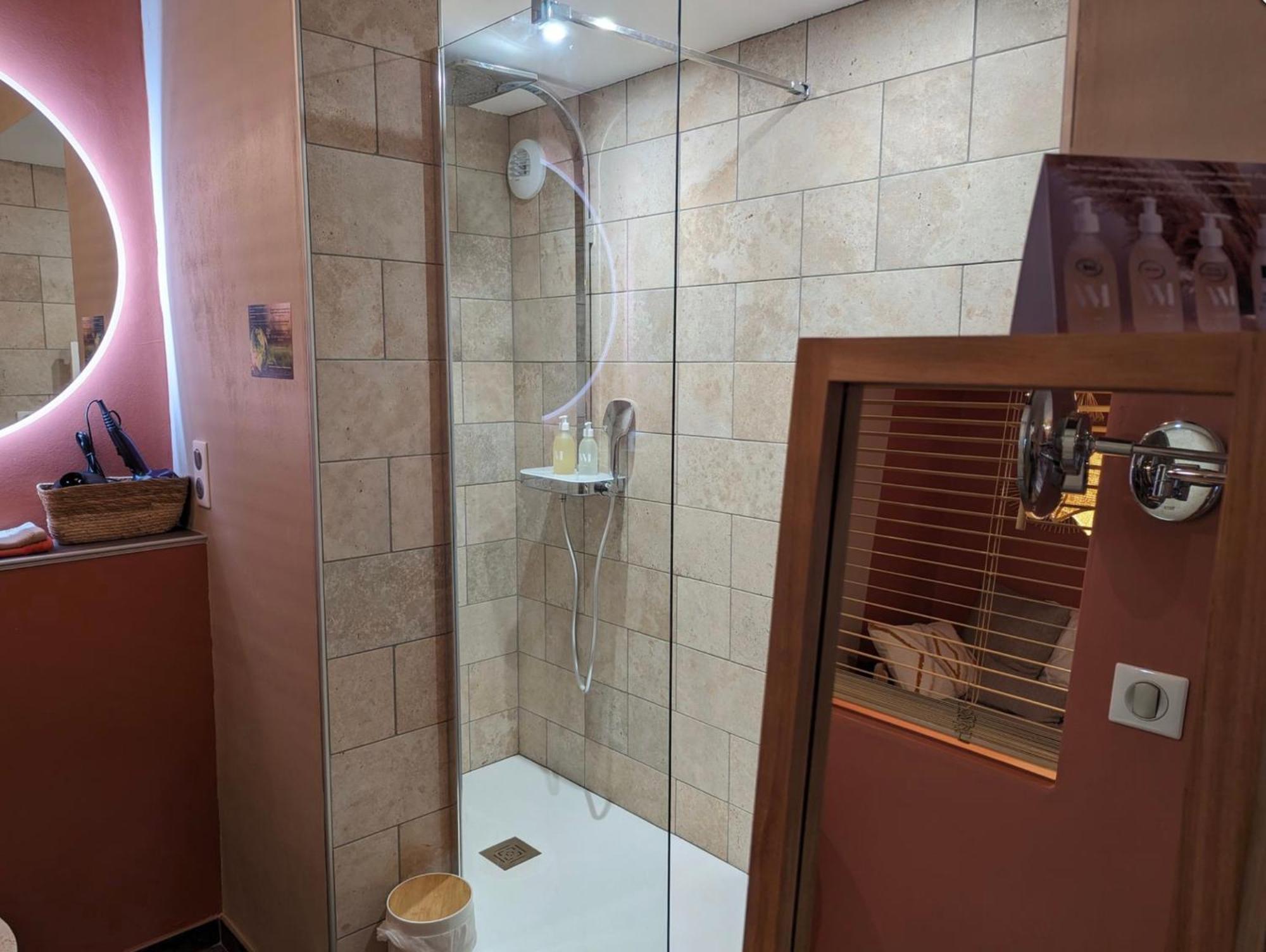 Le Champ Des Sources Hotel Langres Luaran gambar